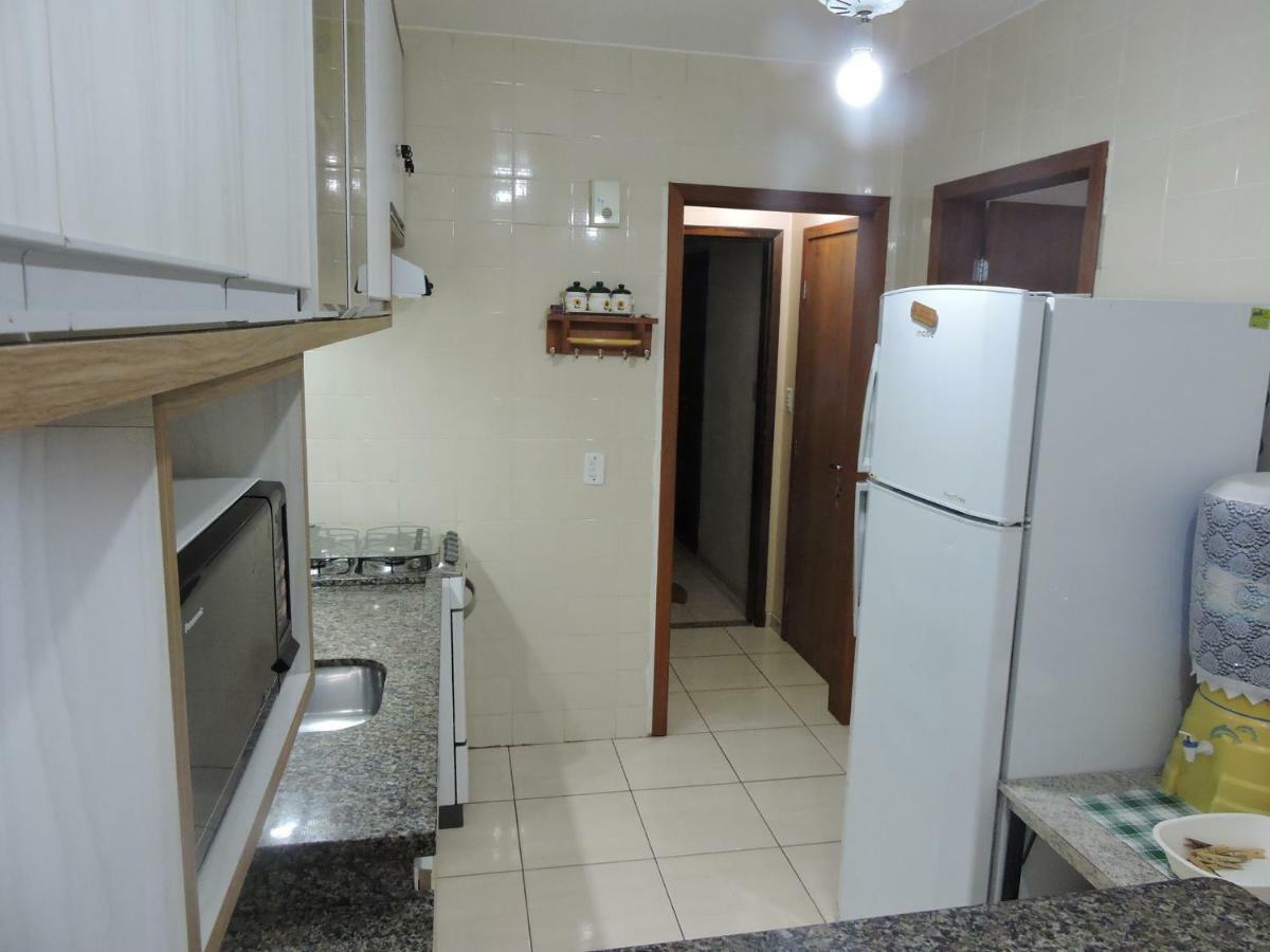 Apto 2 Quartos No Centro De Bombinhas, 130 Metros Apartamento Bombinhas