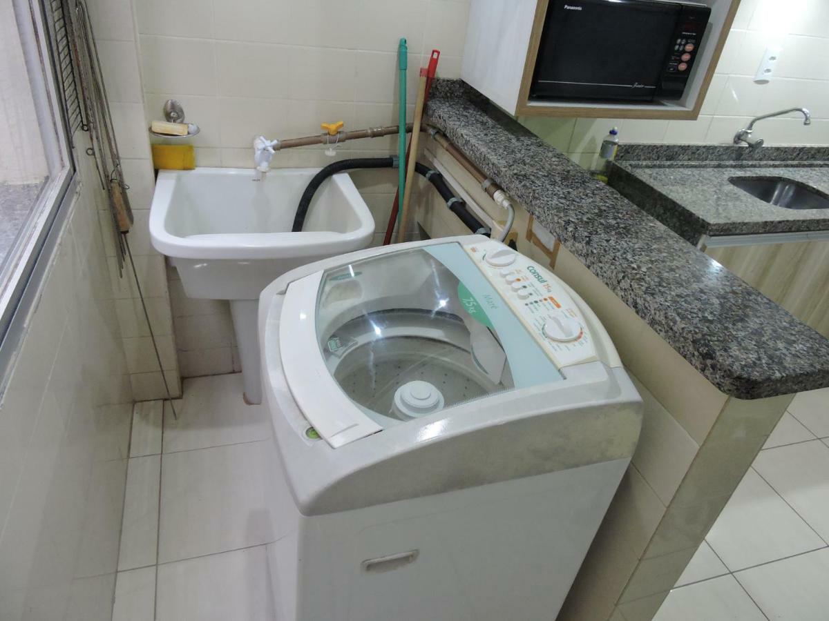 Apartamento Apto 2 Quartos No Centro De Bombinhas, 130 Metros