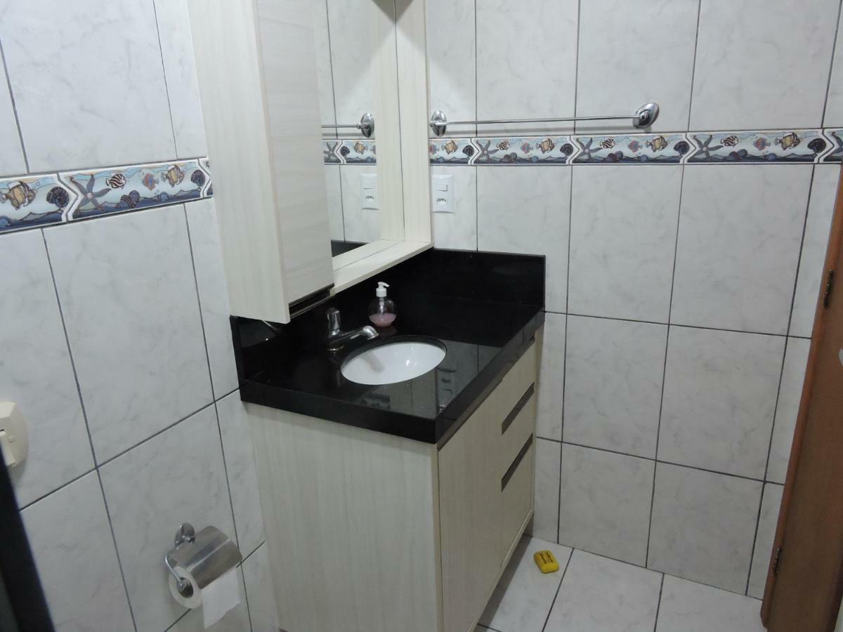 Apartamento Apto 2 Quartos No Centro De Bombinhas, 130 Metros