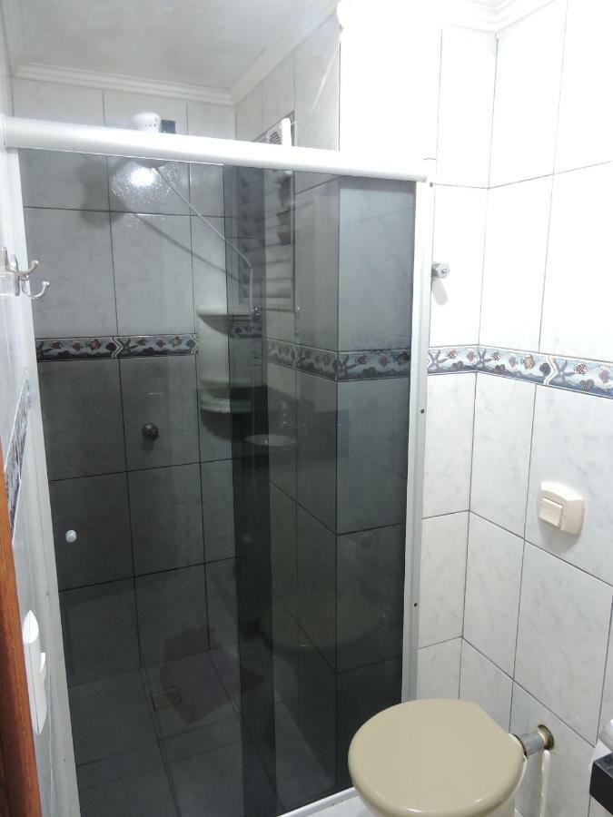 Apto 2 Quartos No Centro De Bombinhas, 130 Metros Apartment *
